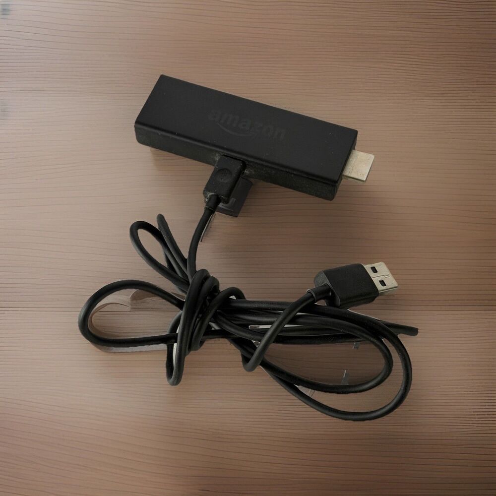 Amazon Fire TV Stick 2nd Gen Streaming Media Player w/ USB Cable LY73PR Used